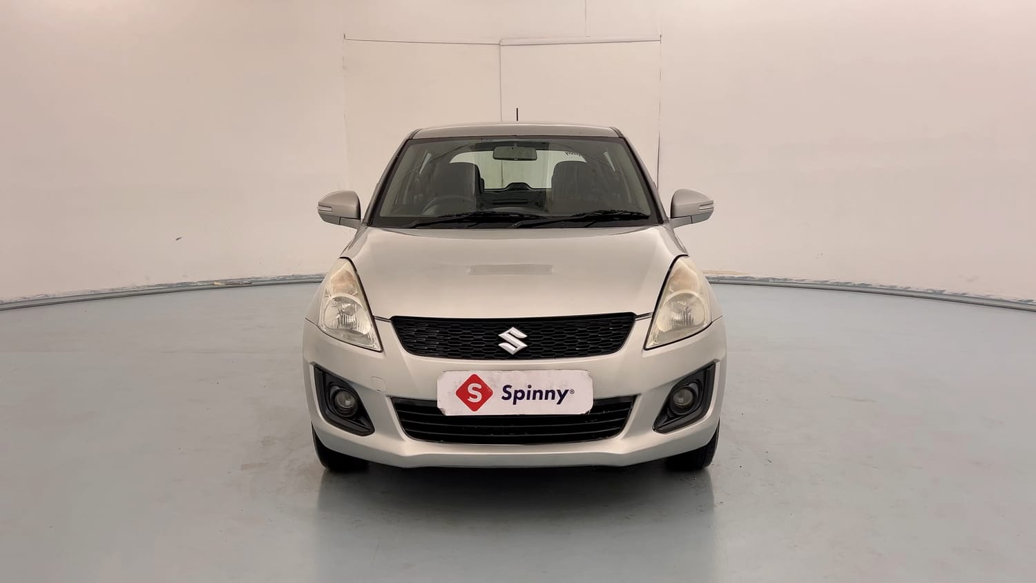 Used 2015 Maruti Suzuki Swift VXi Petrol Manual exterior FRONT VIEW