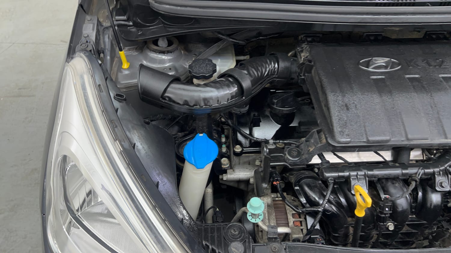 Used 2017 Hyundai Grand i10 Sportz (O) AT 1.2 Kappa VTVT Petrol Automatic engine ENGINE RIGHT SIDE VIEW