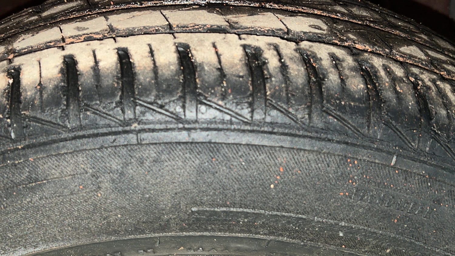 Used 2020 Hyundai Santro Magna Petrol Manual tyres RIGHT FRONT TYRE TREAD VIEW