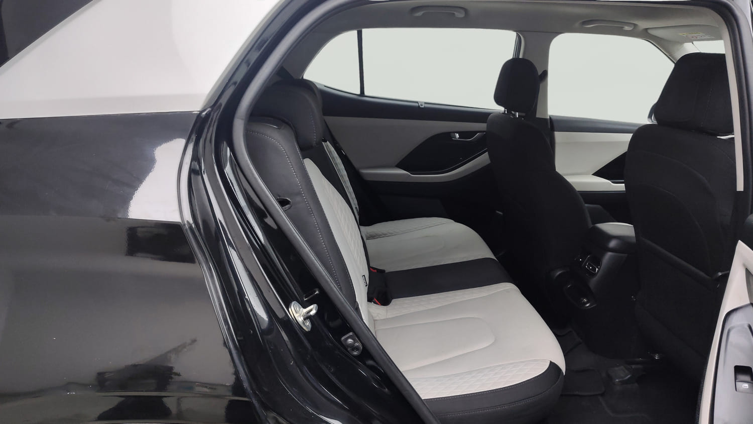 Used 2021 Hyundai Creta SX 1.5 Petrol Petrol Manual interior RIGHT SIDE REAR DOOR CABIN VIEW