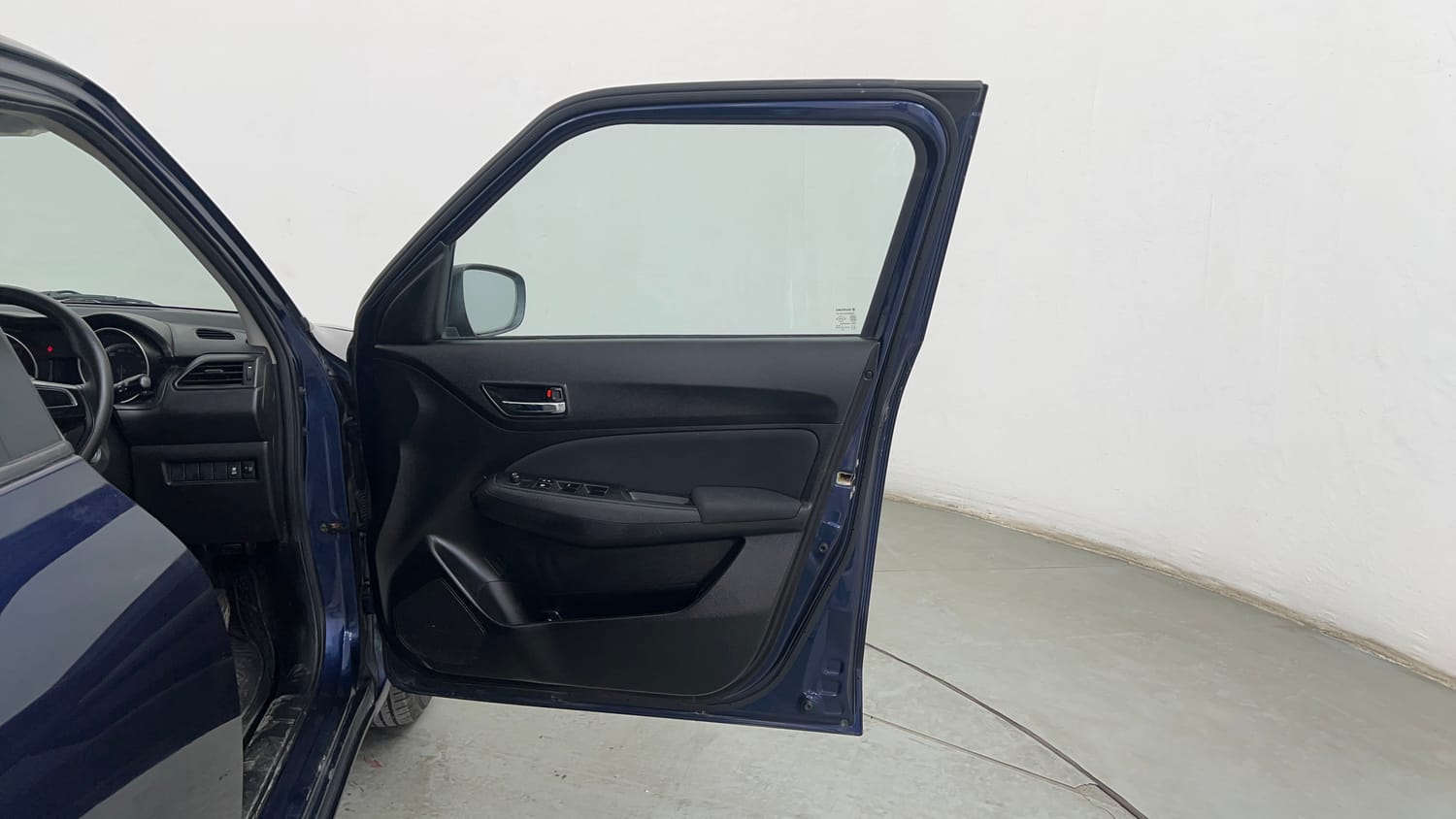 Used 2022 Maruti Suzuki Swift VXi AMT Petrol Automatic interior RIGHT FRONT DOOR OPEN VIEW
