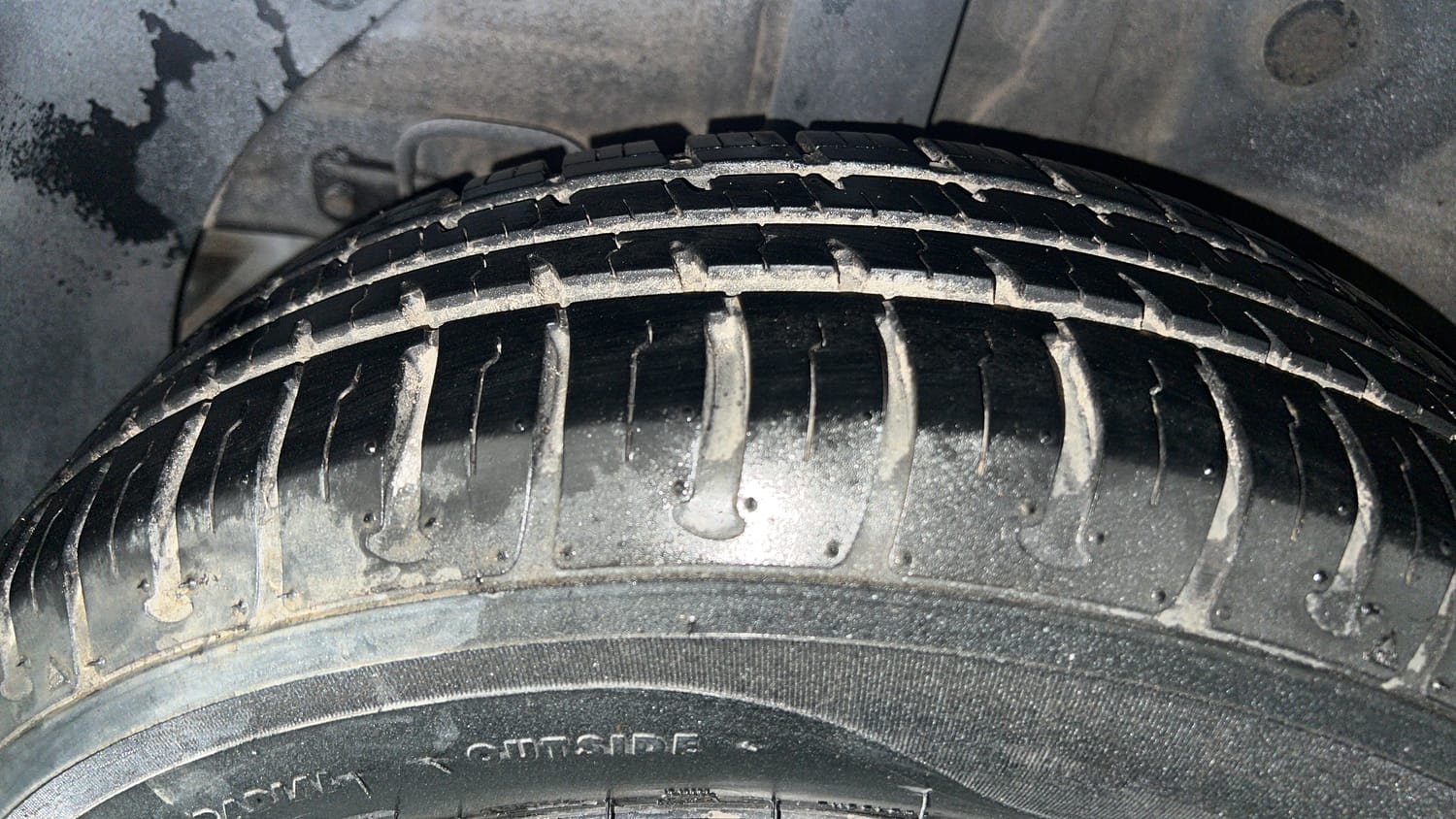 Used 2016 Hyundai Elite i20 Magna 1.2 Petrol Manual tyres RIGHT REAR TYRE TREAD VIEW