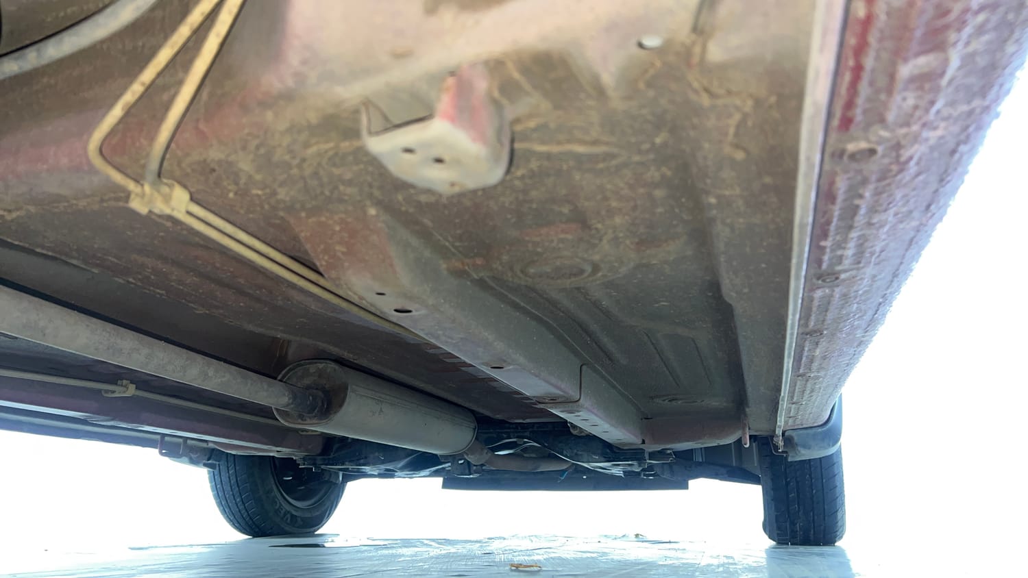 Used 2020 Maruti Suzuki Celerio ZXi (O) AMT Petrol Automatic extra REAR RIGHT UNDERBODY VIEW