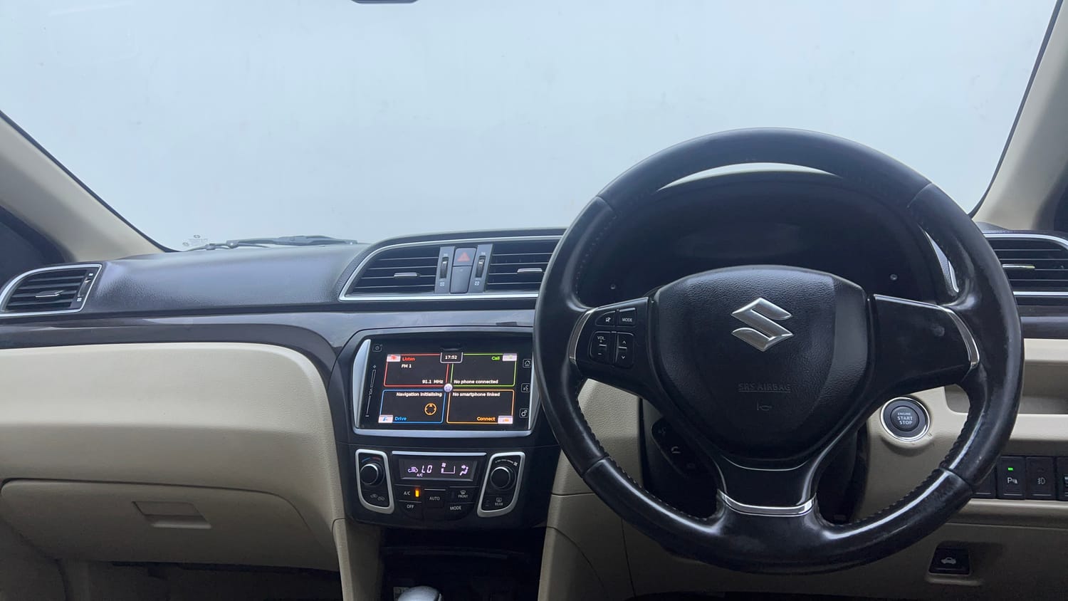 Used 2017 Maruti Suzuki Ciaz Alpha 1.4 AT Petrol Automatic interior DASHBOARD VIEW