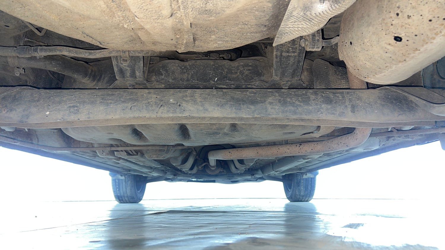 Used 2023 Hyundai Venue SX 1.2 Petrol Petrol Manual extra REAR UNDERBODY VIEW (TAKEN FROM REAR)