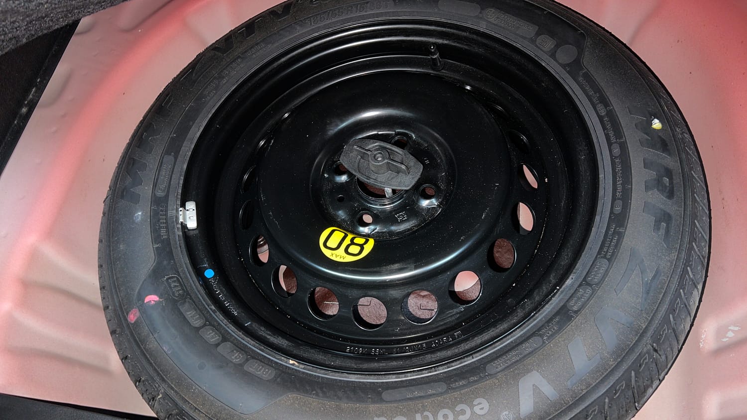 Used 2021 Toyota Glanza G CVT Petrol Automatic tyres SPARE TYRE VIEW