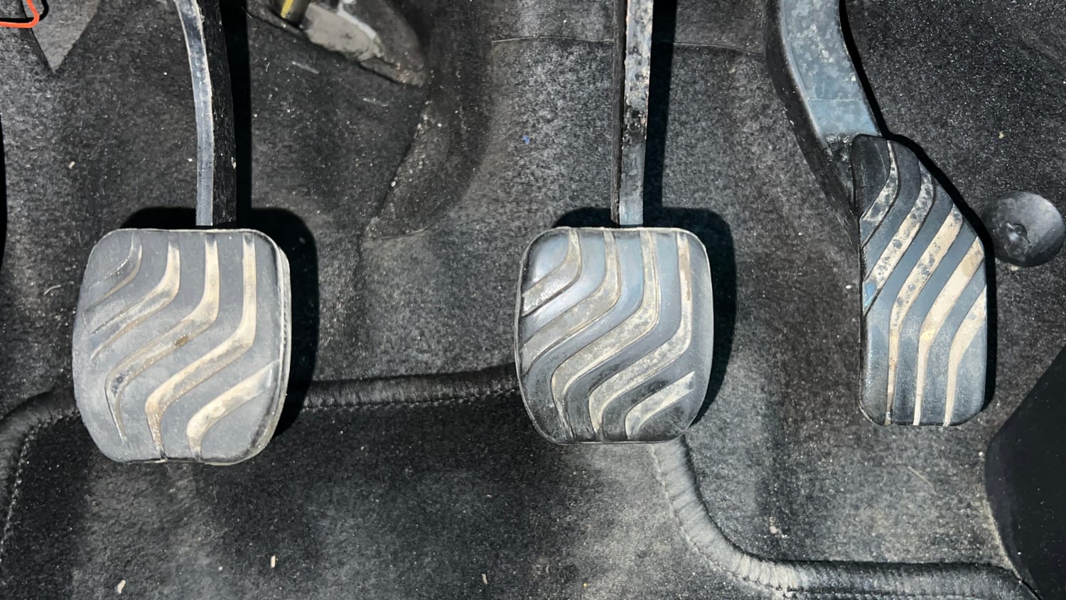 Used 2021 Nissan Magnite XE Petrol Manual interior PEDALS VIEW