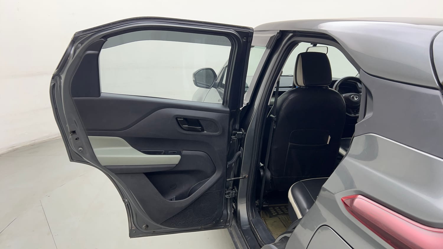 Used 2023 Tata Punch Adventure RHYTHM PACK MT Petrol + CNG (Outside Fitted) Cng Manual interior LEFT REAR DOOR OPEN VIEW