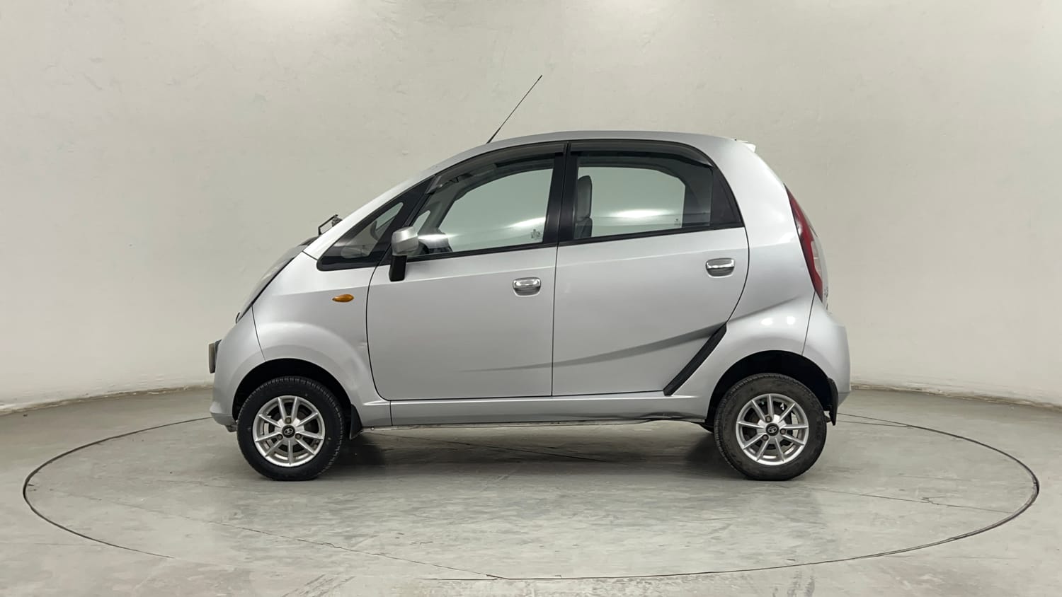 Used 2015 Tata Nano Twist XTA Petrol Automatic exterior LEFT SIDE VIEW