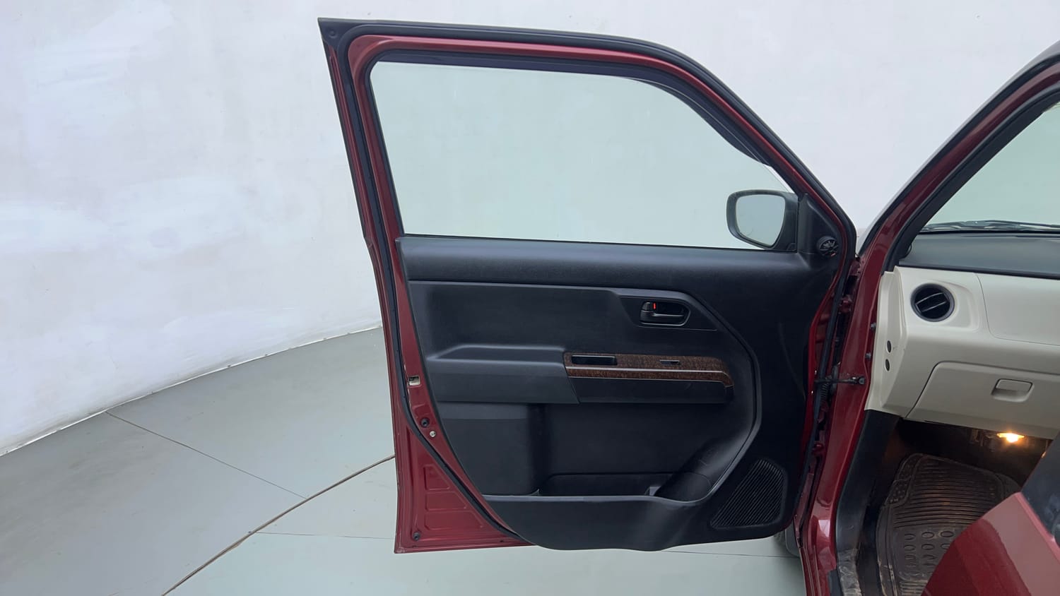 Used 2022 Maruti Suzuki Wagon R LXI 1.0 CNG Cng Manual interior LEFT FRONT DOOR OPEN VIEW