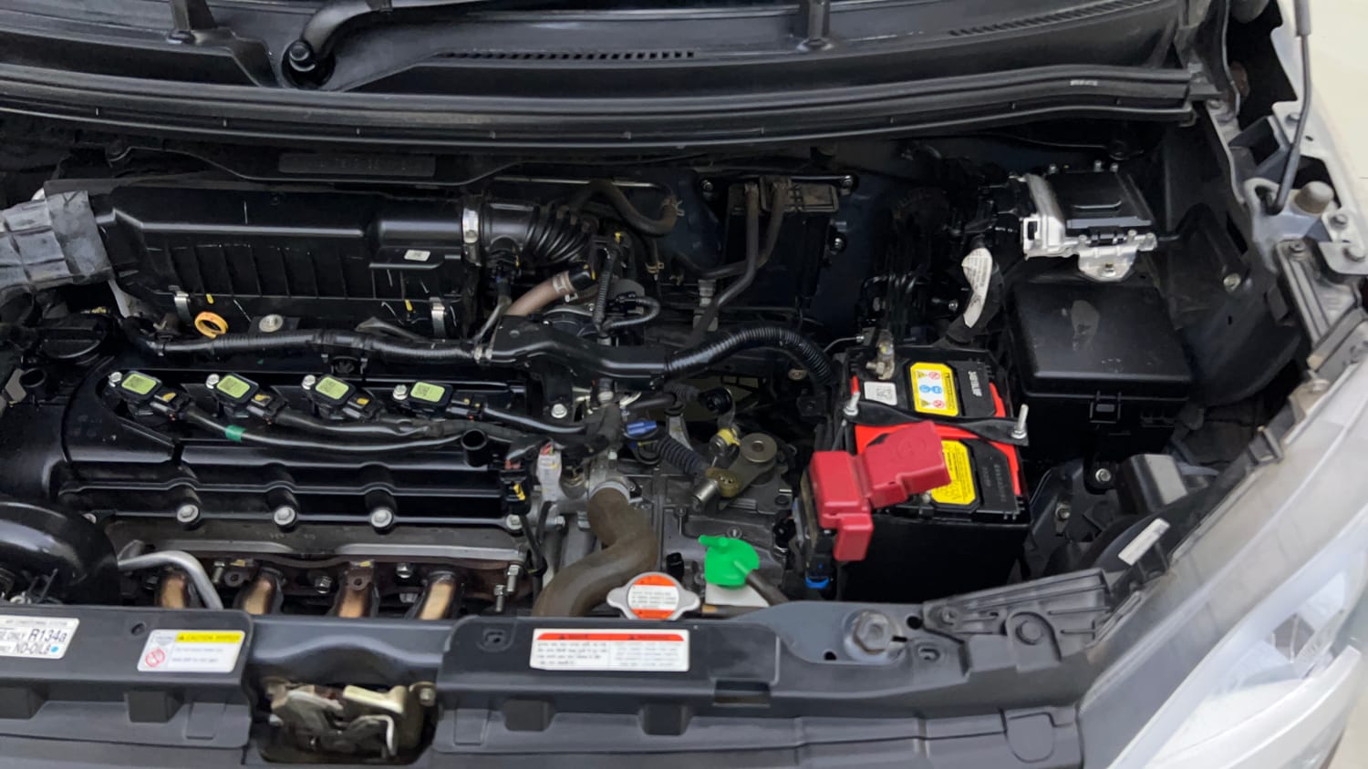 Used 2021 Maruti Suzuki Wagon R VXi (O) 1.2 Petrol Manual engine ENGINE LEFT SIDE VIEW