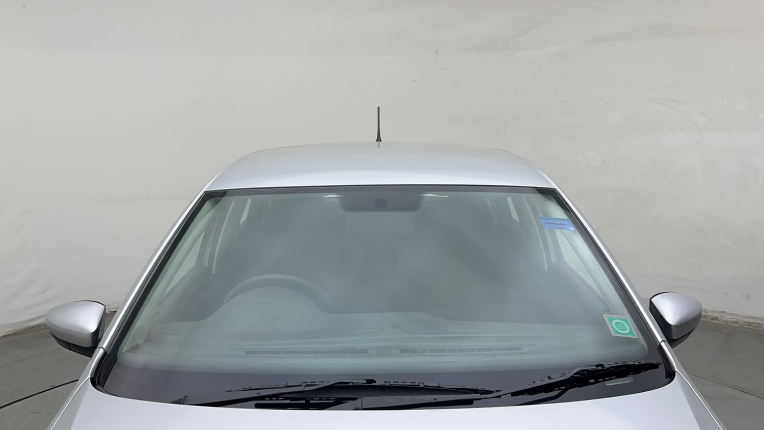 Used 2022 Volkswagen Polo Trendline 1.0L MPI Petrol Manual exterior FRONT WINDSHIELD VIEW