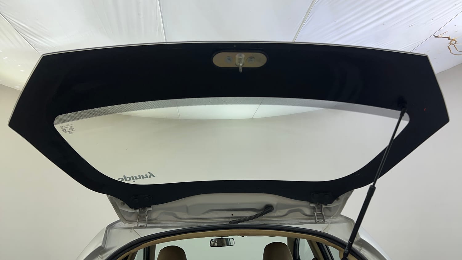 Used 2013 Honda Brio S MT Petrol Manual interior DICKY DOOR OPEN VIEW