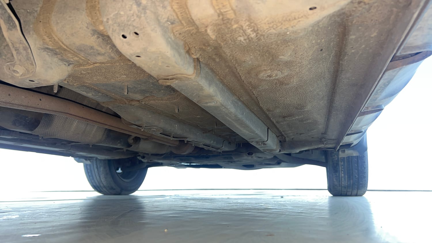 Used 2023 Hyundai Venue SX 1.2 Petrol Petrol Manual extra REAR RIGHT UNDERBODY VIEW