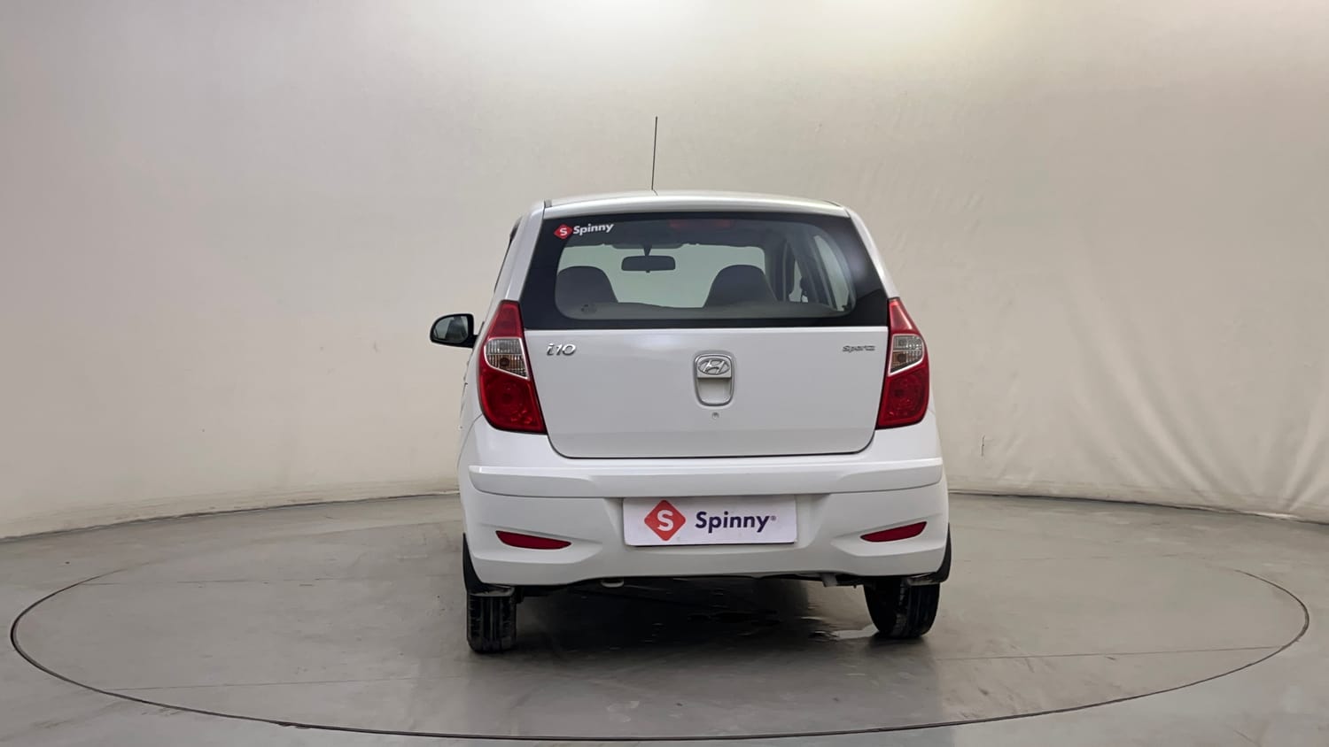 Used 2015 Hyundai i10 Sportz 1.1 iRDE2 Petrol Manual exterior BACK VIEW