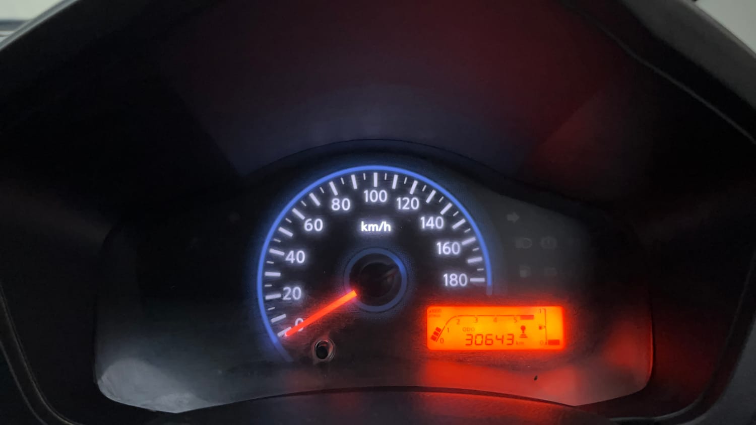 Used 2016 Datsun Redi-GO Sport Petrol Manual interior CLUSTERMETER VIEW