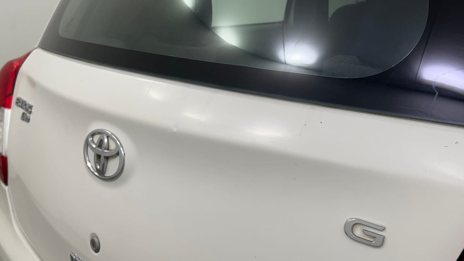 Used 2013 Toyota Etios Liva G Petrol Manual dents MINOR SCRATCH