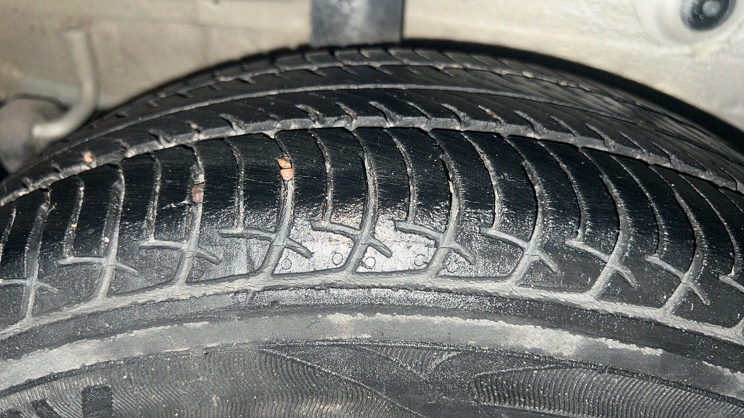 Used 2019 Maruti Suzuki Celerio VXi AMT Petrol Automatic tyres RIGHT REAR TYRE TREAD VIEW