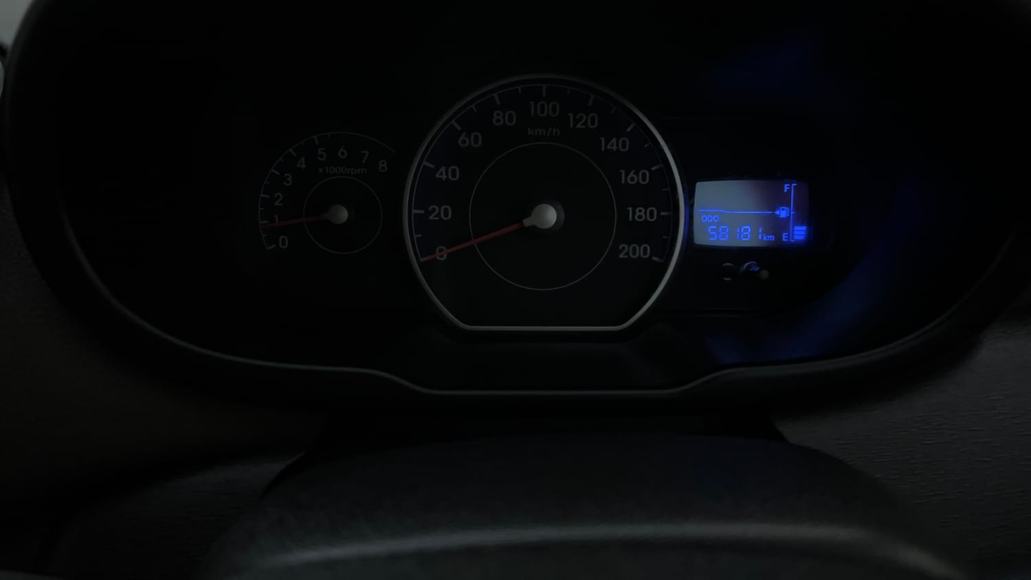 Used 2015 Hyundai i10 Sportz 1.1 iRDE2 Petrol Manual interior CLUSTERMETER VIEW