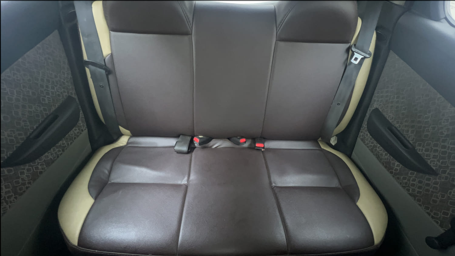 Used 2017 Maruti Suzuki Alto 800 LXi Petrol Manual interior REAR SEAT CONDITION VIEW