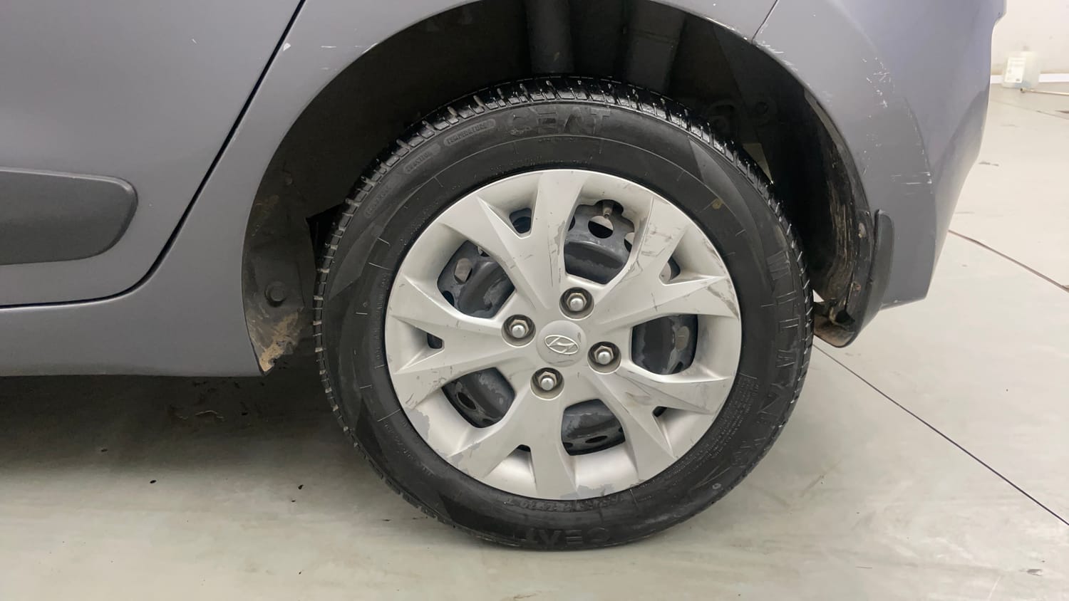 Used 2016 Hyundai Grand i10 Sportz 1.2 Kappa VTVT Petrol Manual tyres LEFT REAR TYRE RIM VIEW