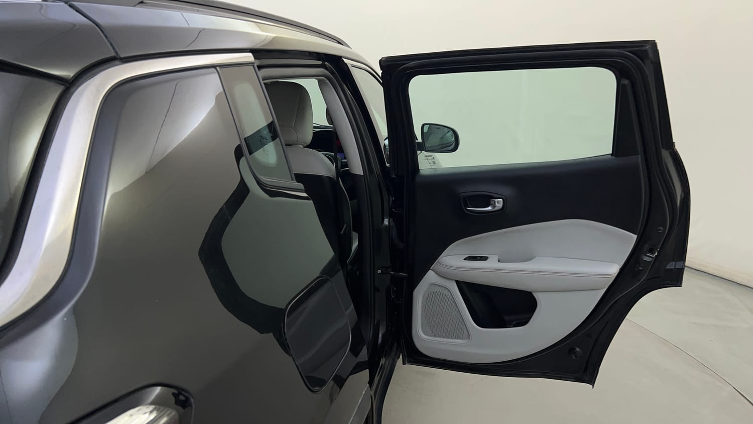 Used 2018 Jeep Compass Limited 1.4 Petrol AT Petrol Automatic interior RIGHT REAR DOOR OPEN VIEW