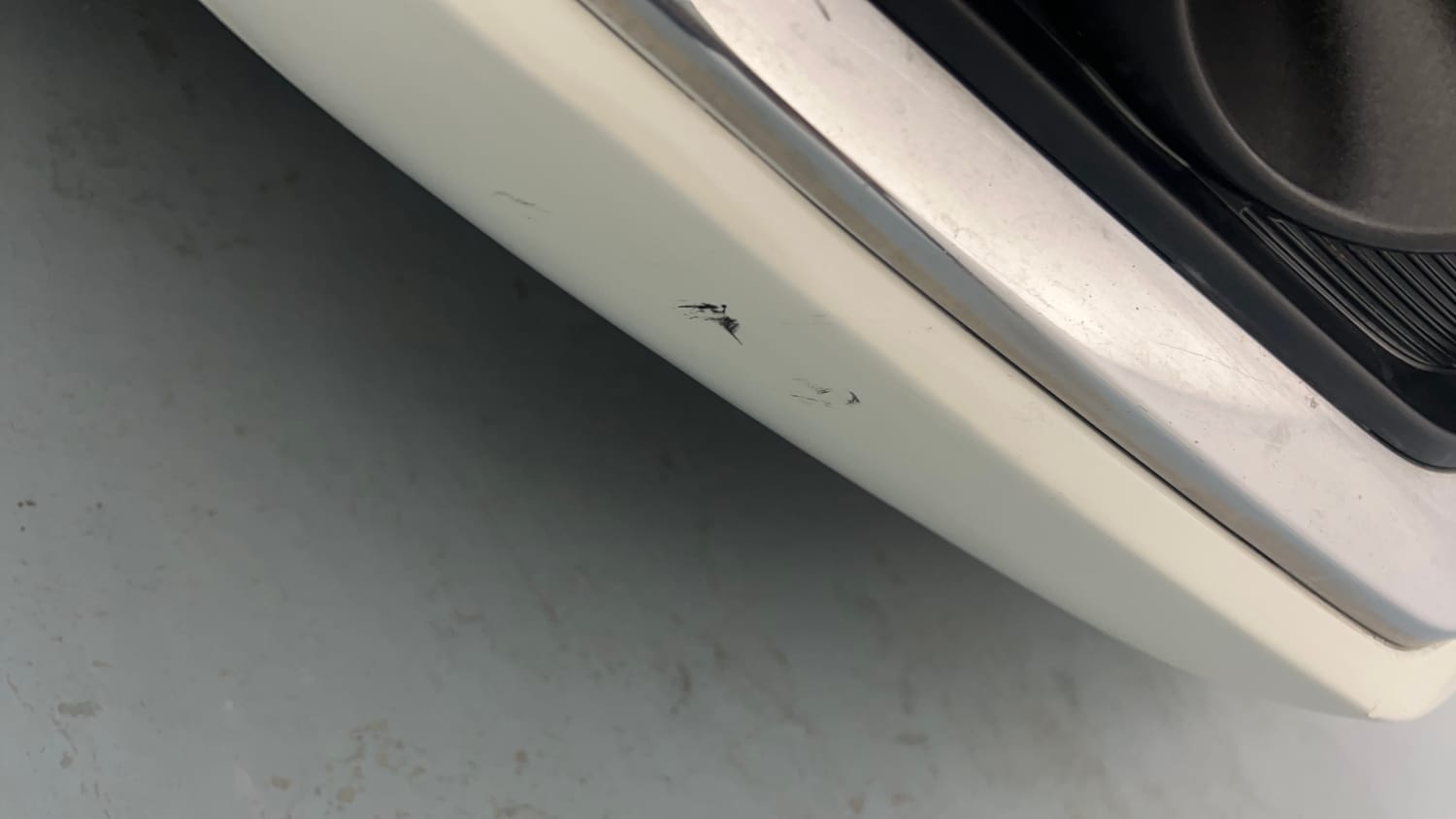 Used 2021 Maruti Suzuki Dzire VXi Petrol Manual dents MINOR SCRATCH