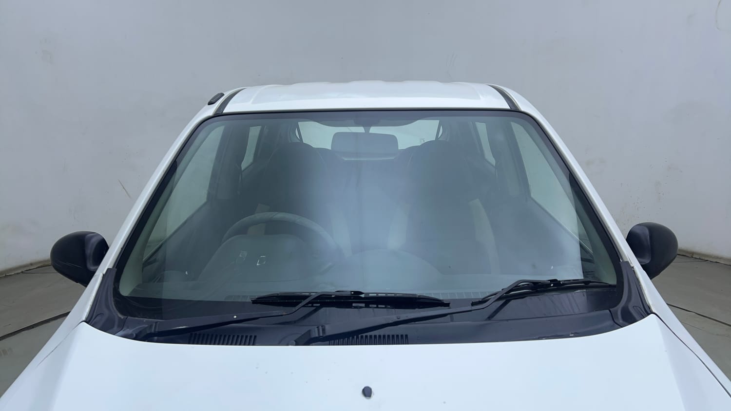 Used 2017 Maruti Suzuki Alto 800 LXi Petrol Manual exterior FRONT WINDSHIELD VIEW