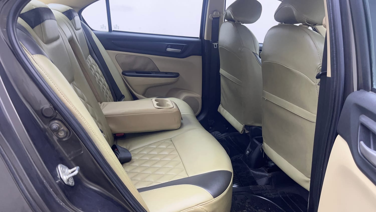 Used 2018 Honda Amaze 1.2 S MT Petrol Petrol Manual interior RIGHT SIDE REAR DOOR CABIN VIEW