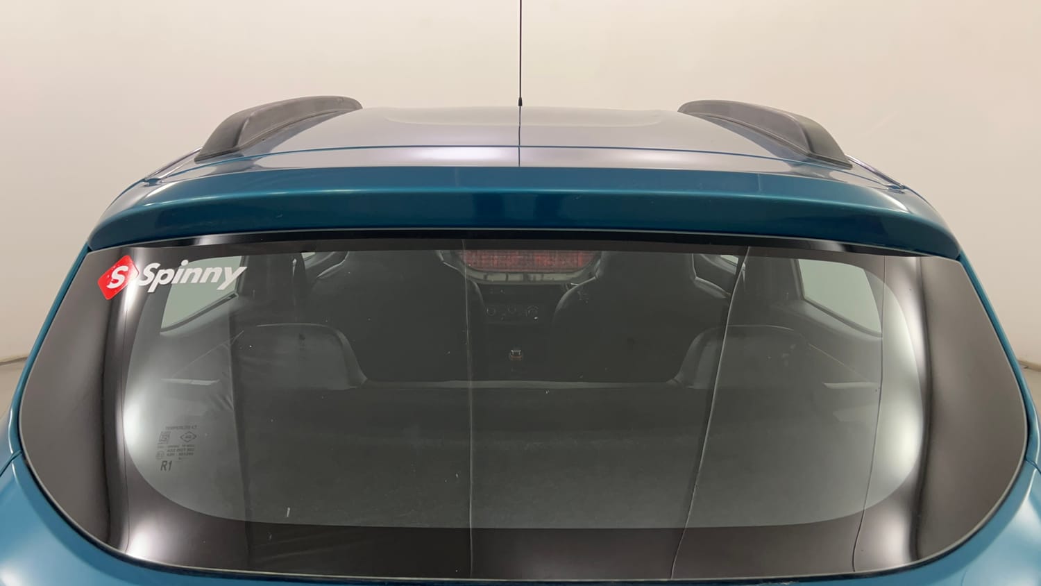 Used 2020 Renault Kwid CLIMBER 1.0 Opt Petrol Manual exterior BACK WINDSHIELD VIEW
