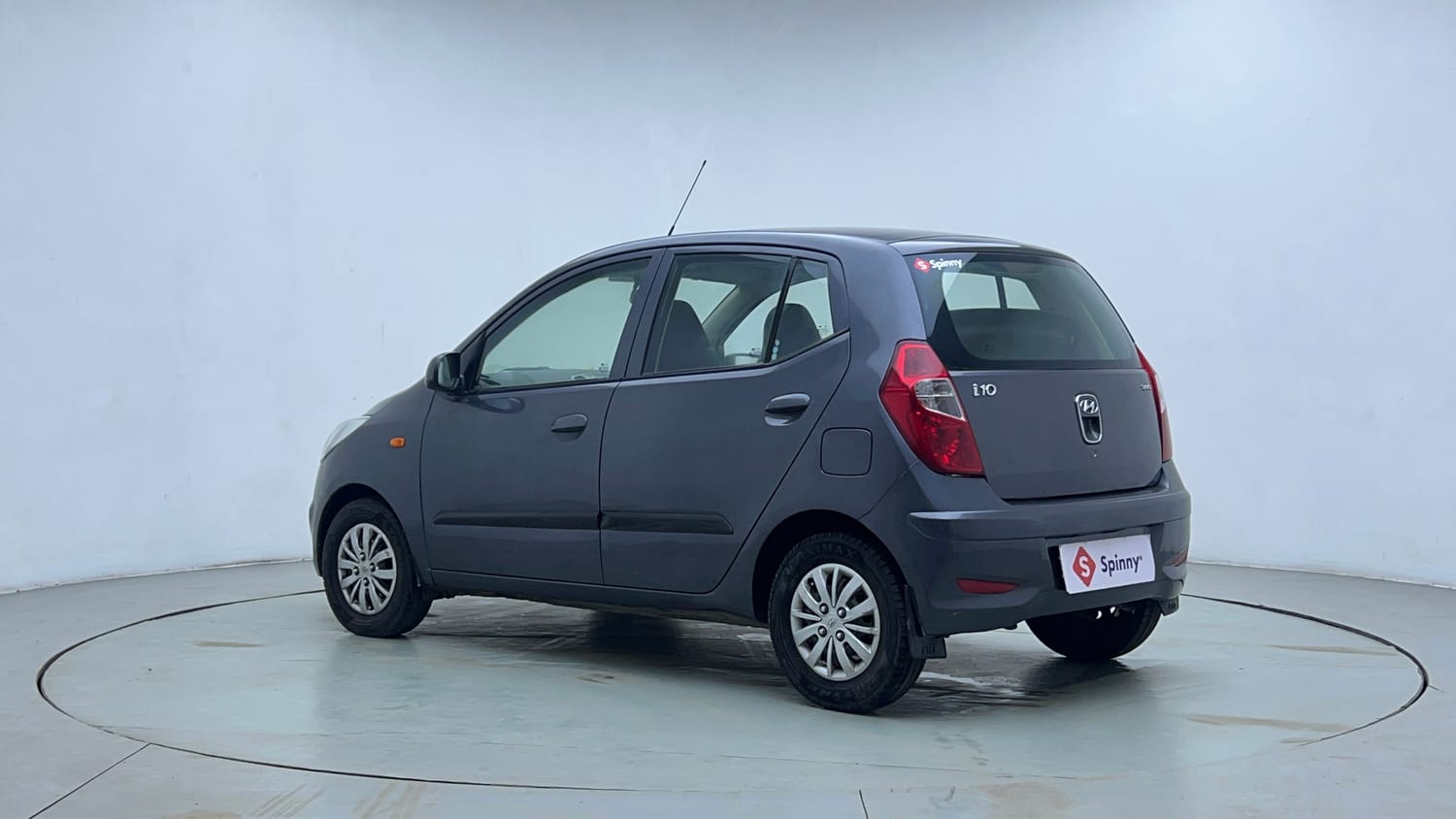 Used 2014 Hyundai i10 Sportz 1.1 iRDE2 Petrol Manual exterior LEFT REAR CORNER VIEW