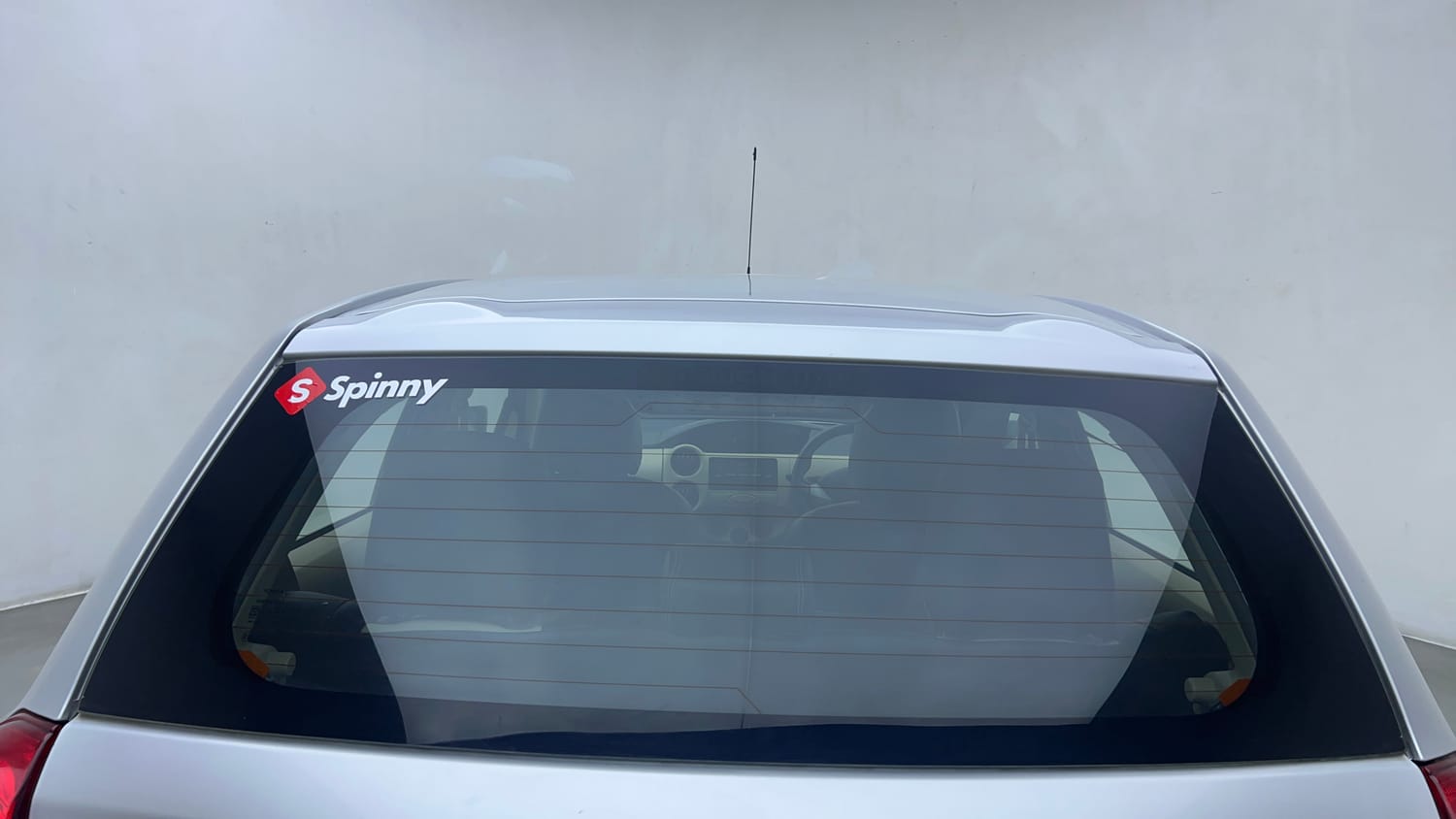 Used 2016 Toyota Etios Liva VD Diesel Manual exterior BACK WINDSHIELD VIEW
