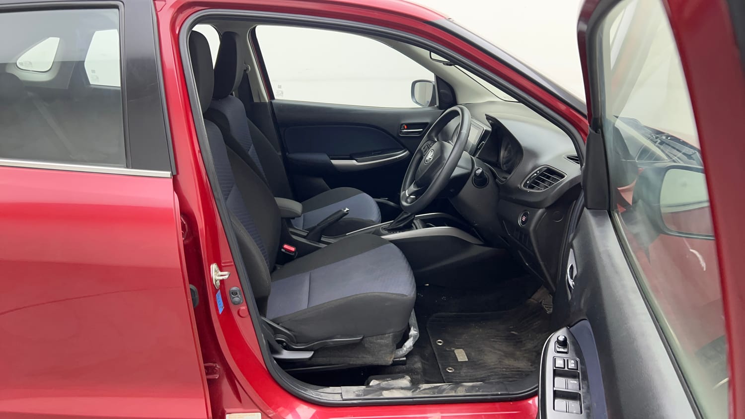Used 2021 Toyota Glanza G CVT Petrol Automatic interior RIGHT SIDE FRONT DOOR CABIN VIEW