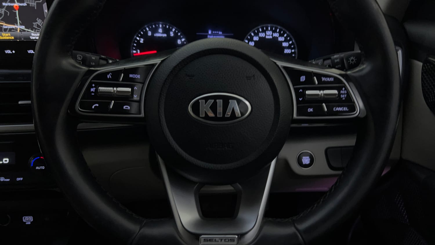 Used 2020 Kia Seltos HTX IVT 1.5 Dual Tone Petrol Automatic top_features Airbags