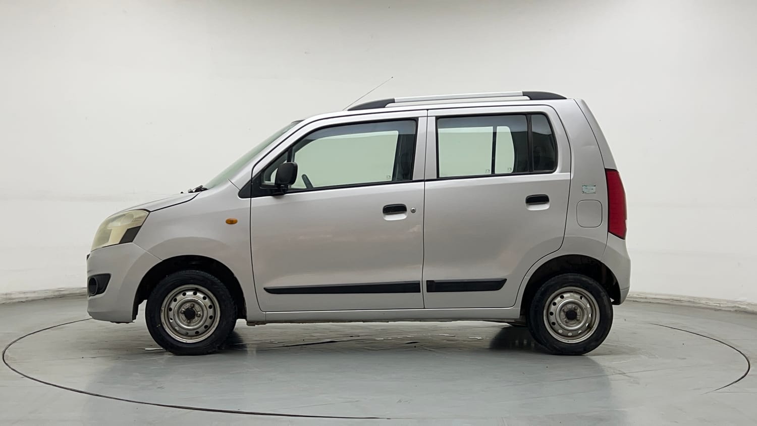 Used 2013 Maruti Suzuki Wagon R LXI CNG Cng Manual exterior LEFT SIDE VIEW