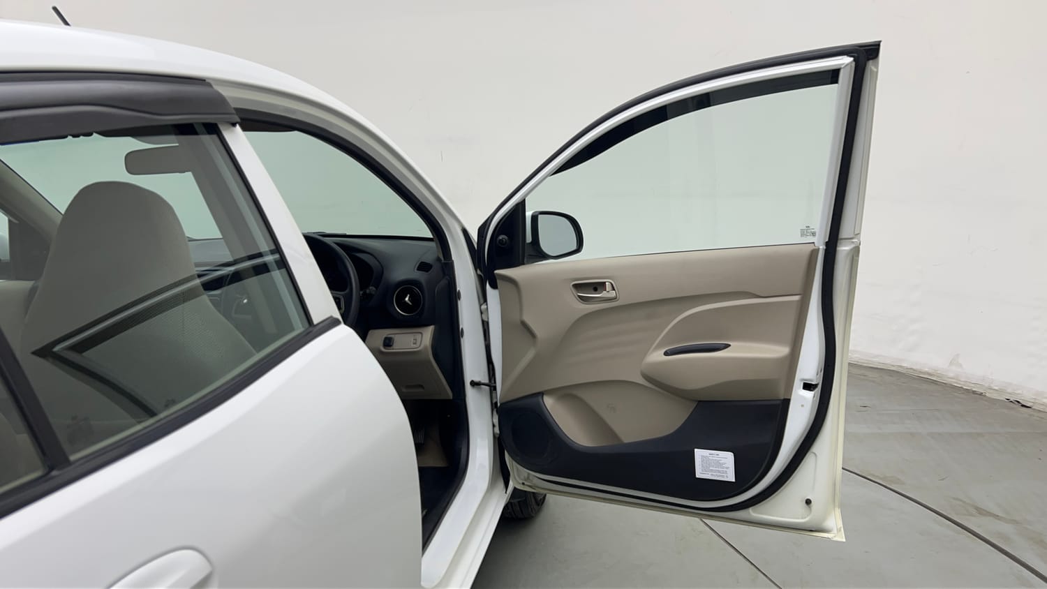 Used 2019 Hyundai Santro Magna CNG Cng Manual interior RIGHT FRONT DOOR OPEN VIEW