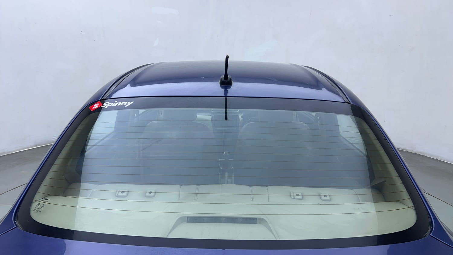 Used 2017 Maruti Suzuki Dzire ZXi Plus AMT Petrol Automatic exterior BACK WINDSHIELD VIEW