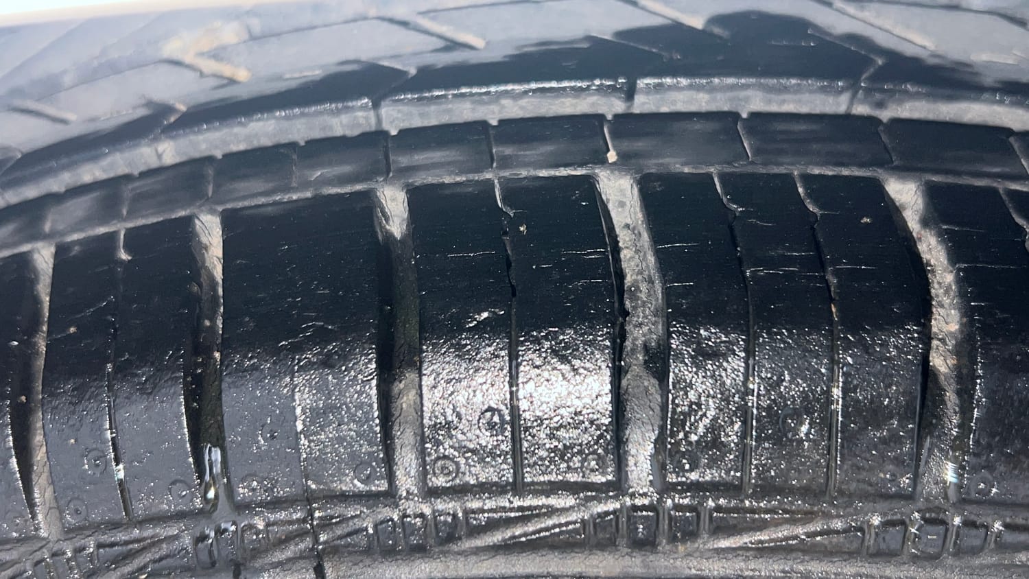 Used 2018 Hyundai Eon Era + AirBag Petrol Manual tyres RIGHT REAR TYRE TREAD VIEW