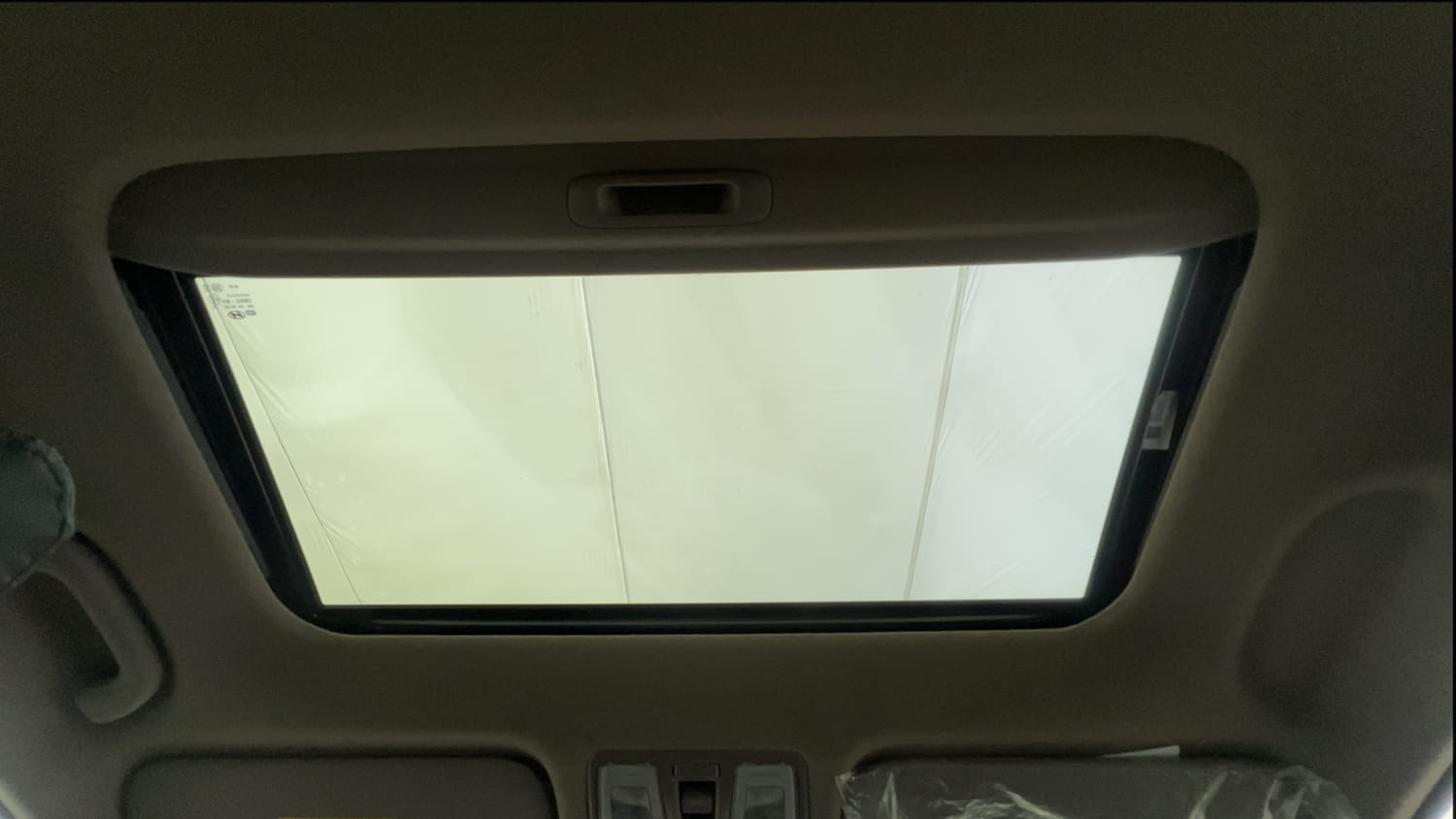 Used 2018 Hyundai Creta SX 1.6 AT Petrol Petrol Automatic top_features Sunroof