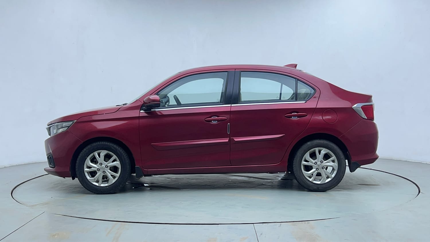Used 2019 Honda Amaze 1.2 VX CVT Petrol Petrol Automatic exterior LEFT SIDE VIEW