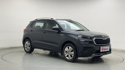 Used 2022 Skoda Kushaq Ambition 1.0L TSI AT Petrol Automatic exterior RIGHT FRONT CORNER VIEW