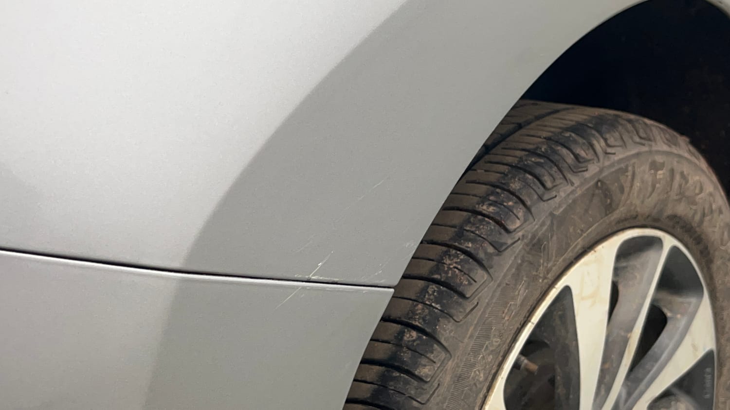 Used 2021 Maruti Suzuki Baleno Alpha Automatic Petrol Automatic dents MINOR SCRATCH