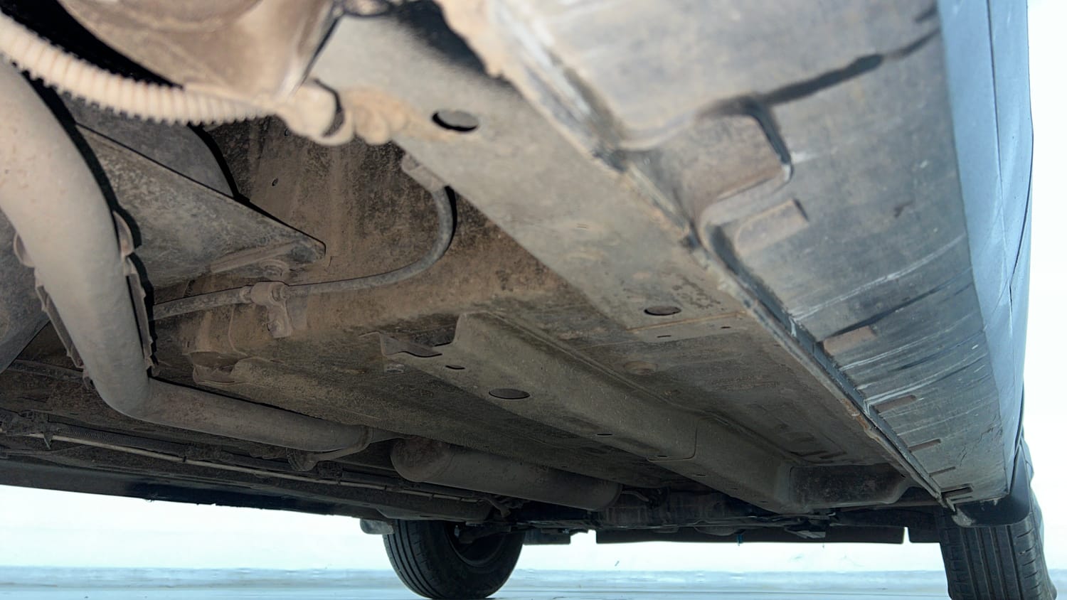 Used 2023 Tata Punch Adventure RHYTHM PACK MT Petrol + CNG (Outside Fitted) Cng Manual extra REAR RIGHT UNDERBODY VIEW