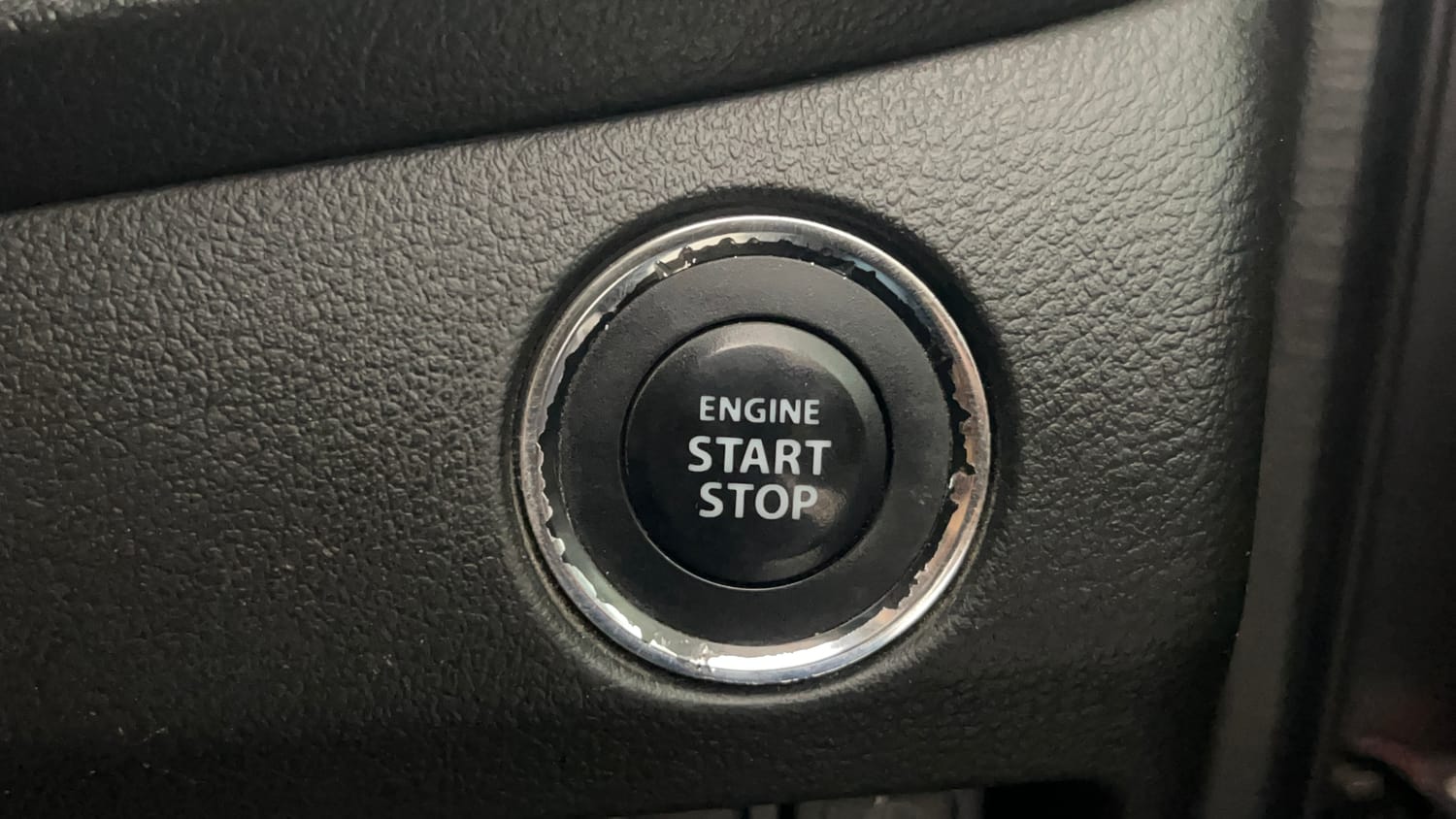 Used 2020 Maruti Suzuki Baleno Alpha Automatic Petrol Automatic top_features Keyless start