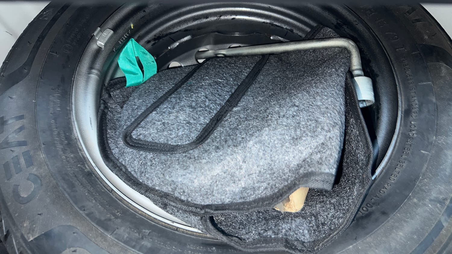 Used 2019 Hyundai Santro Magna CNG Cng Manual tyres SPARE TYRE VIEW