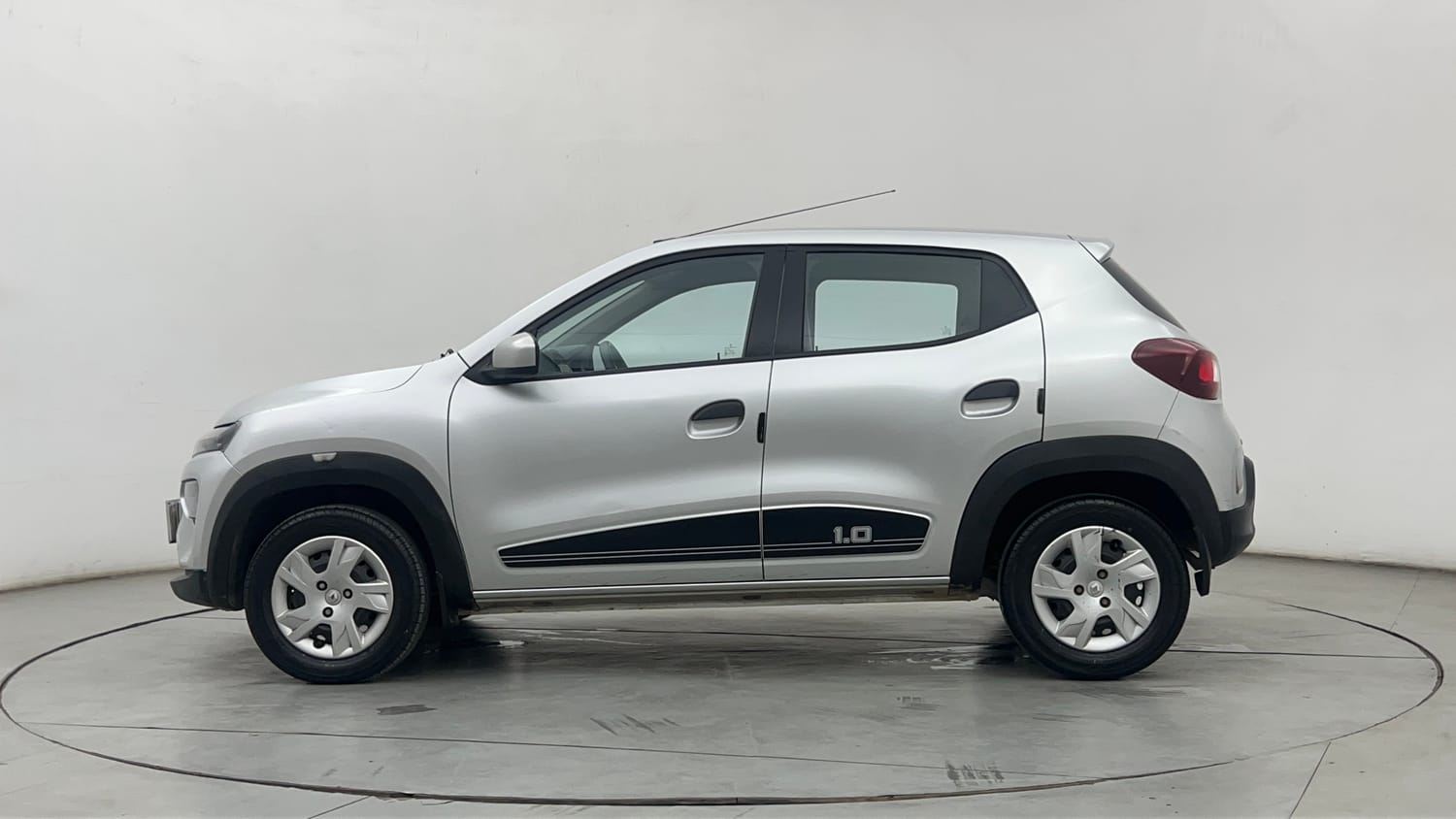 Used 2022 Renault Kwid RXT 1.0 AMT (O) Petrol Automatic exterior LEFT SIDE VIEW