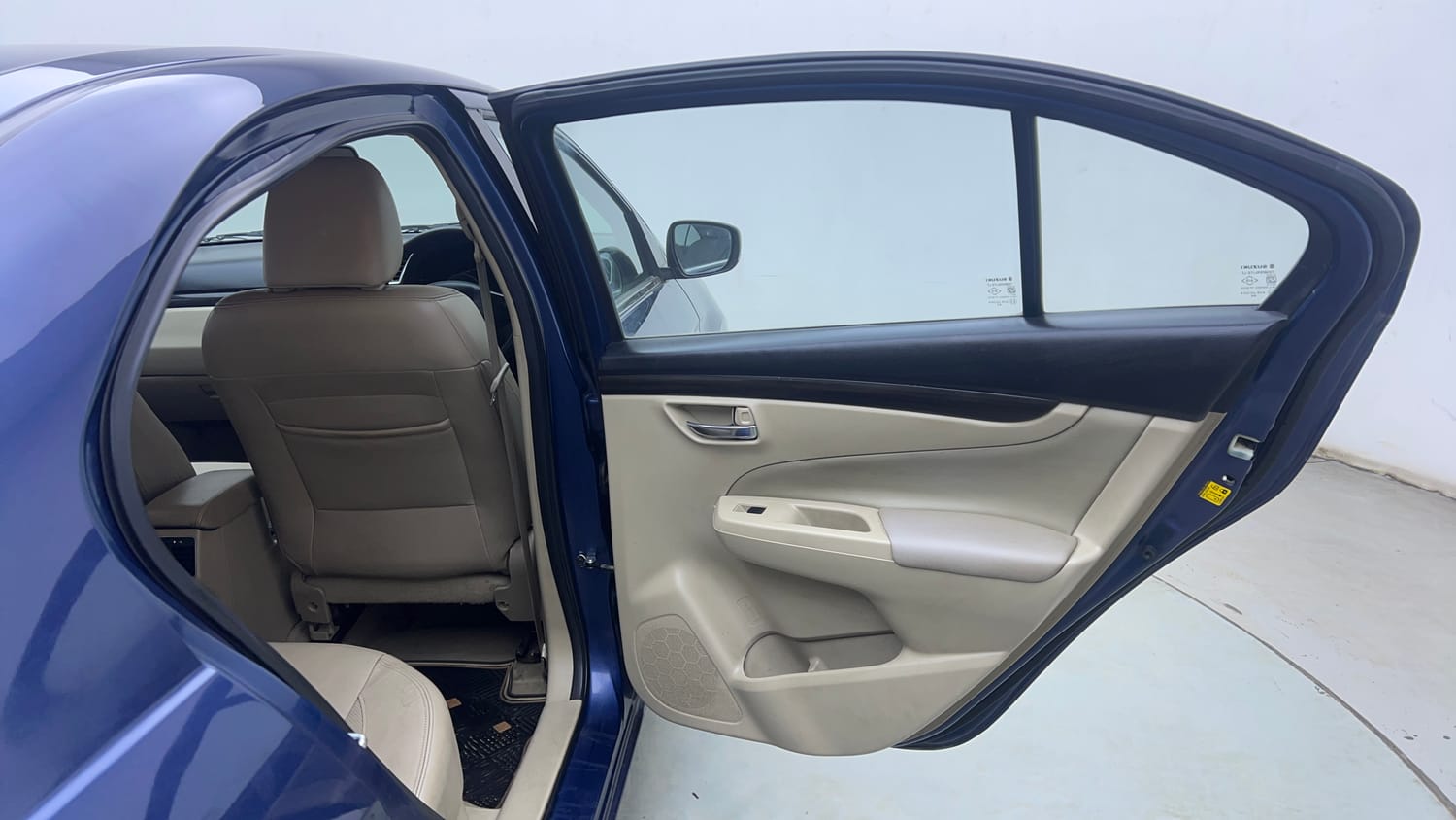 Used 2017 Maruti Suzuki Ciaz Alpha 1.4 AT Petrol Automatic interior RIGHT REAR DOOR OPEN VIEW