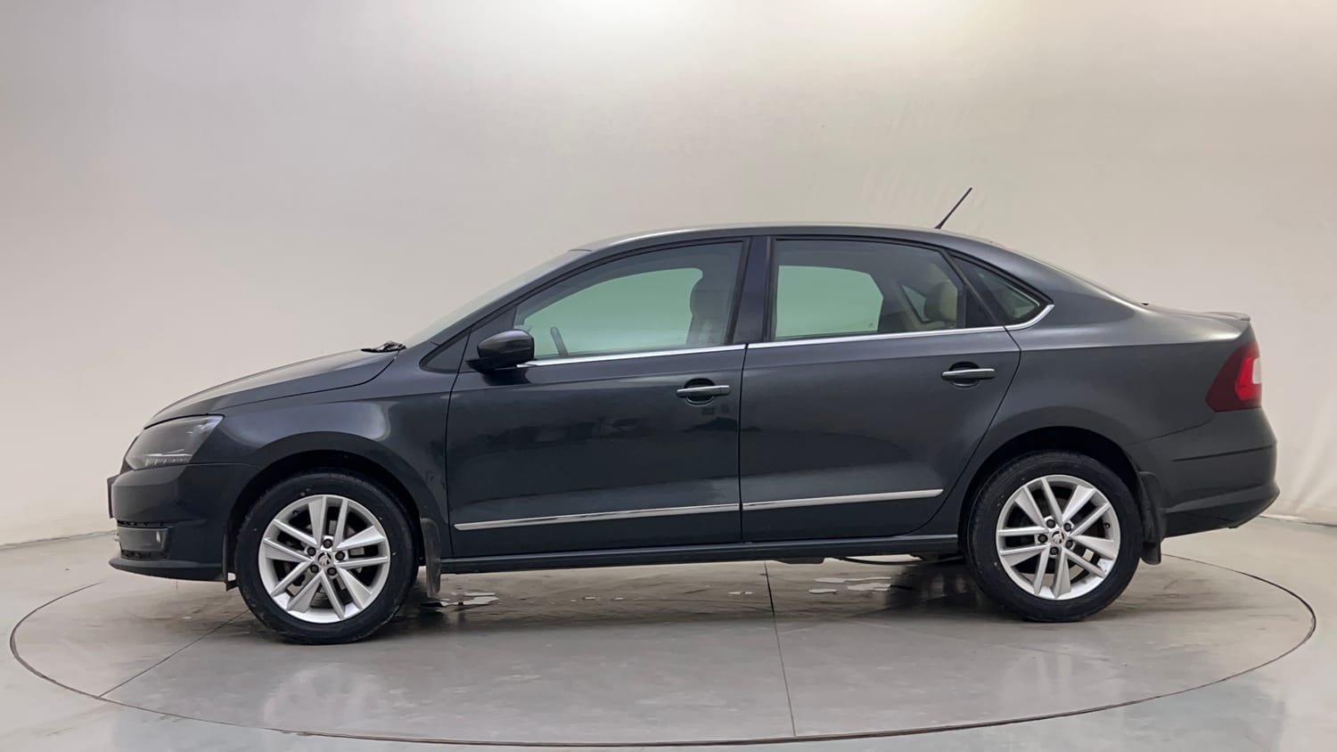 Used 2021 Skoda Rapid Style AT Petrol Automatic exterior LEFT SIDE VIEW