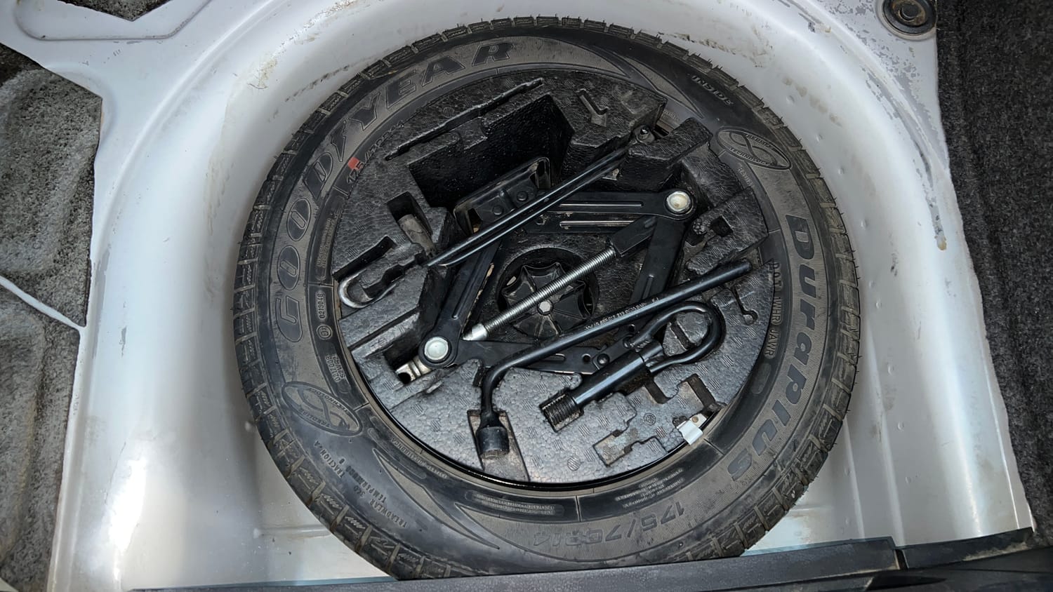 Used 2021 Volkswagen Polo GT Petrol Automatic tyres SPARE TYRE VIEW