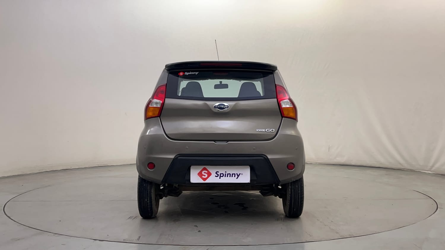 Used 2016 Datsun Redi-GO Sport Petrol Manual exterior BACK VIEW